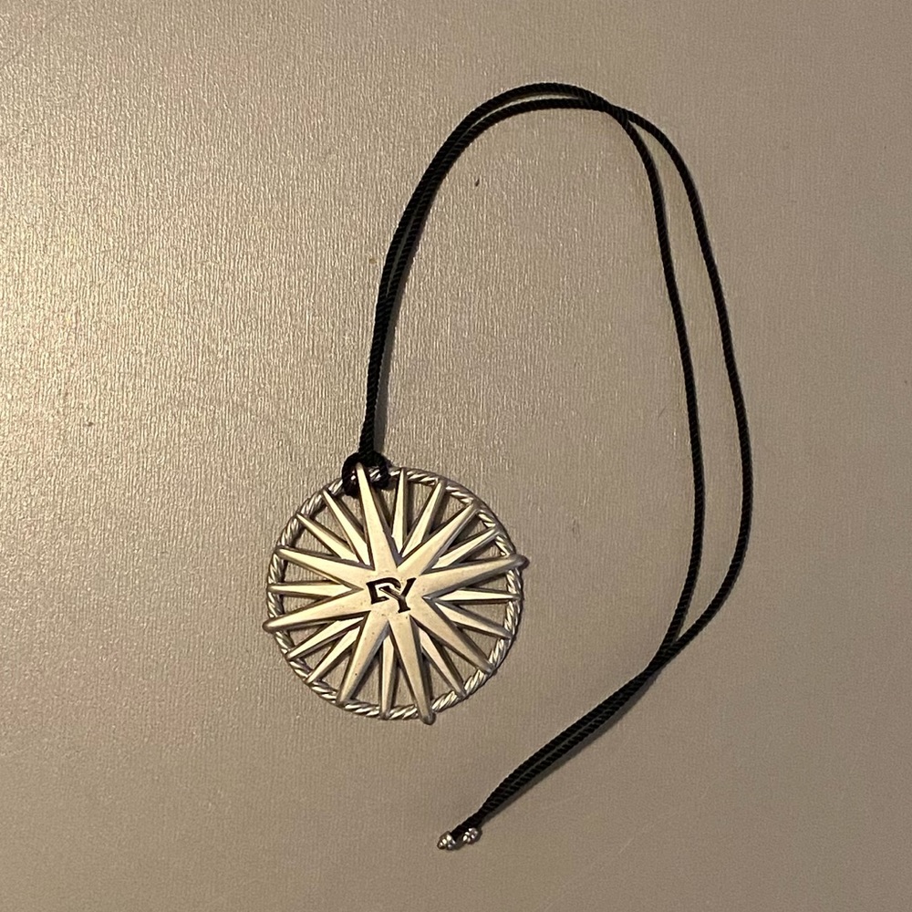 NWOT David Yurman Ornament / Pendant / Necklace